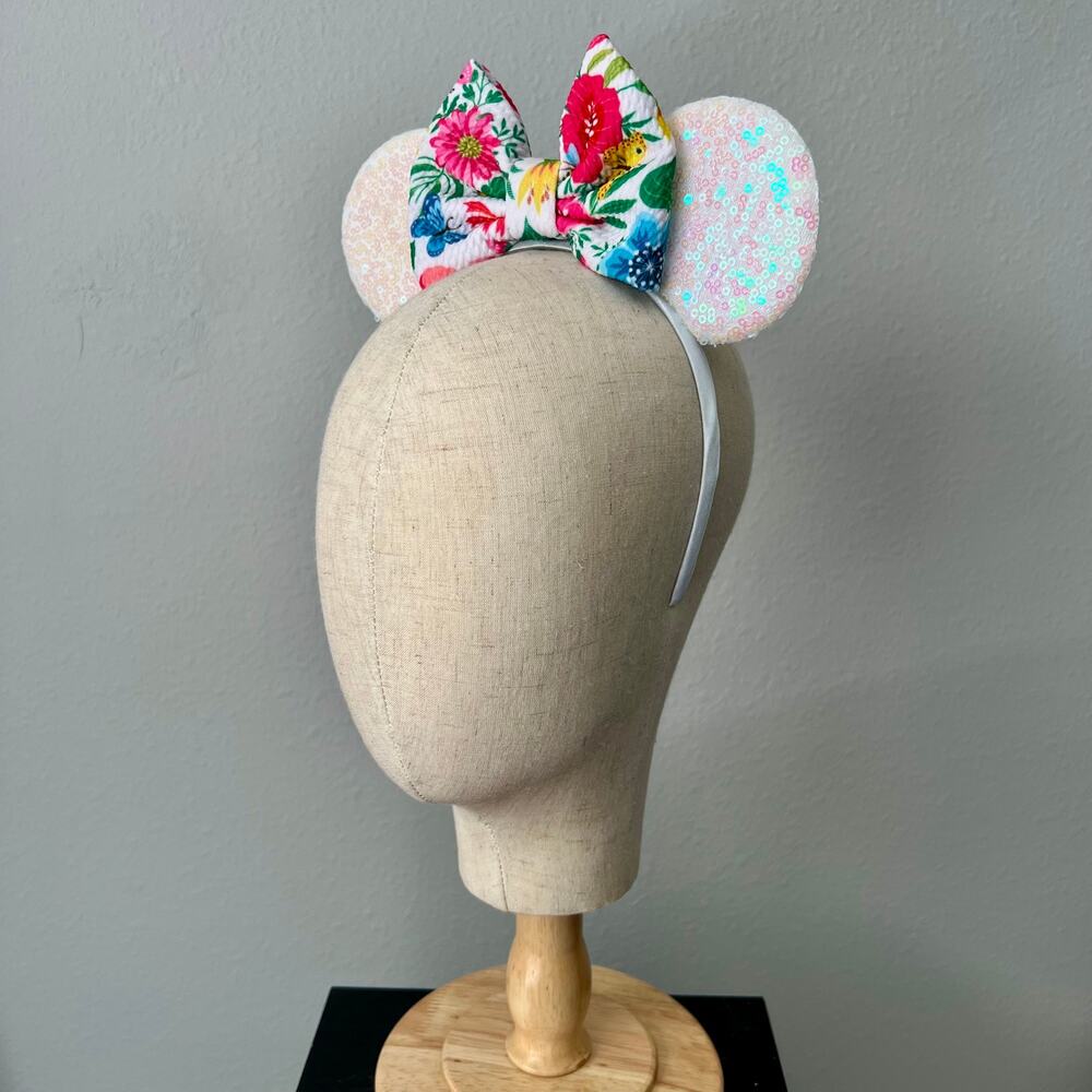 Iridescent White Sequin Flower & Garden Minnie Ears | Disney-Inspired Mouse Ears - Picture 3 of 5